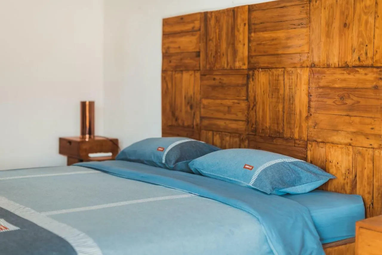 Big Brother Berawa Beach Canggu  Guest house Canggu (Bali)